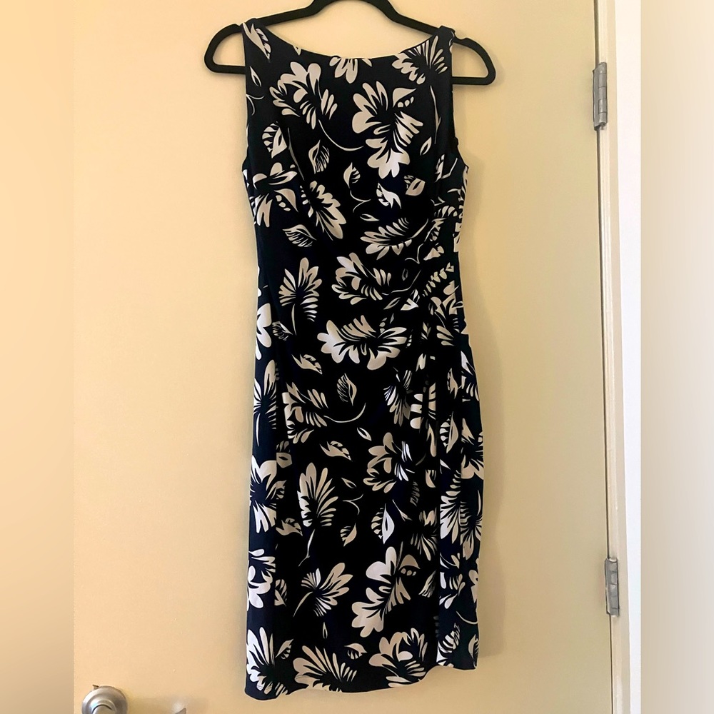 Ralph Lauren Midi Dress with Side Ruching - Blue and White Floral (Size 4)